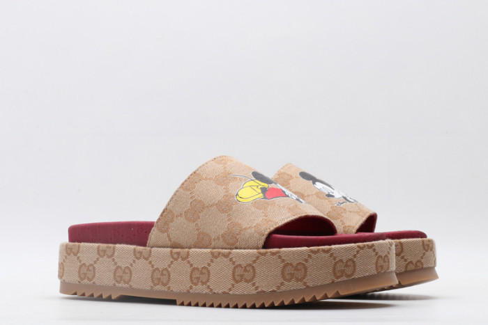 GUI SANDAL