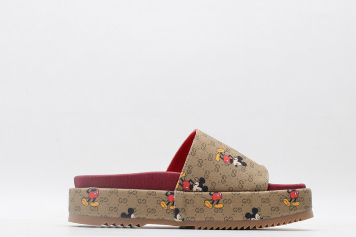 GUI SANDAL