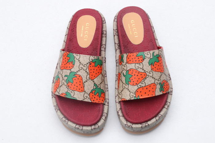 GUI SANDAL