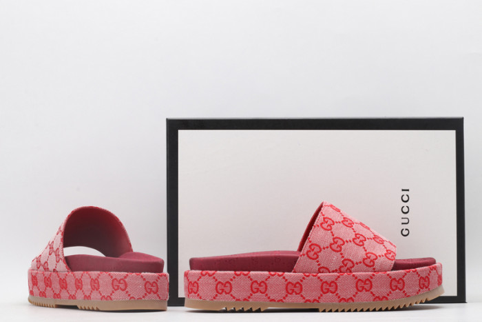 GUI SANDAL