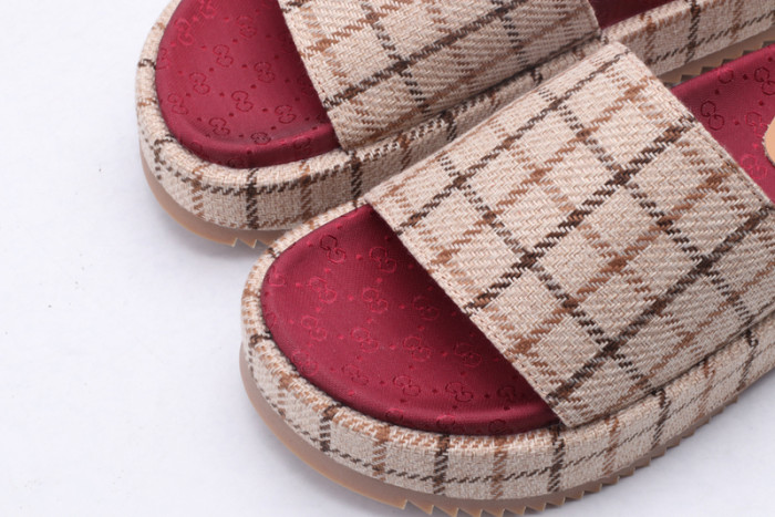 GUI SANDAL