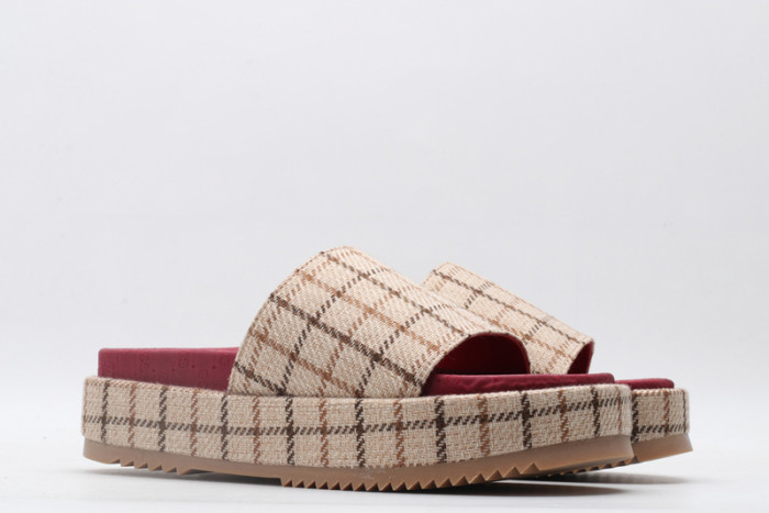 GUI SANDAL