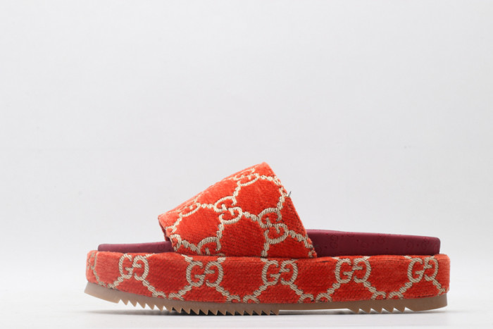 GUI SANDAL
