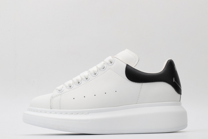ALEX MCQU SNEAKER