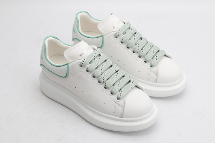 ALEX MCQU SNEAKER
