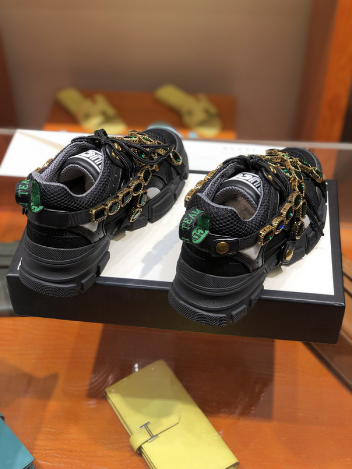 GUI SNEAKER