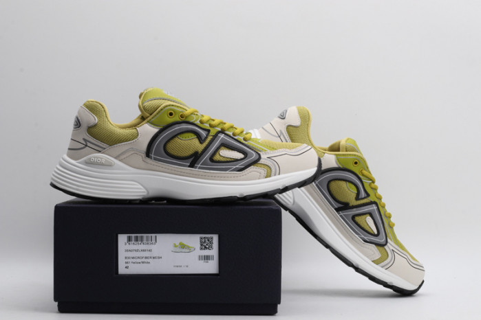 D10R SNEAKER