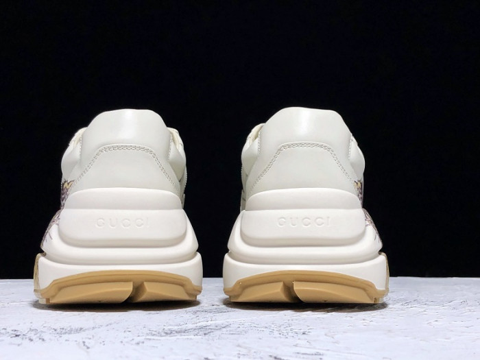 GUI SNEAKER