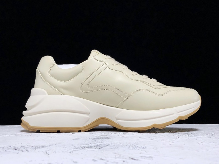 GUI SNEAKER