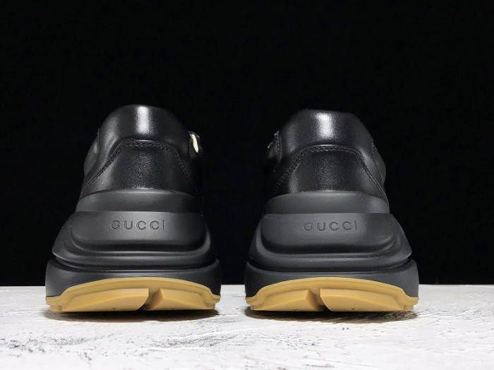 GUI SNEAKER