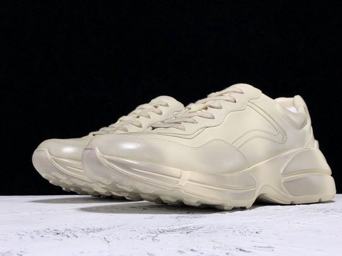 GUI SNEAKER
