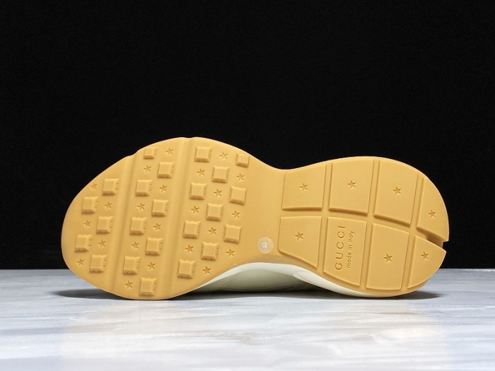 GUI SNEAKER