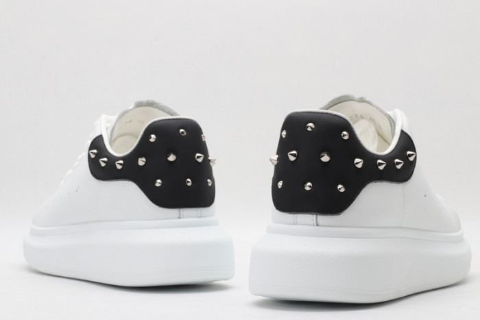 ALEX MCQU SNEAKER