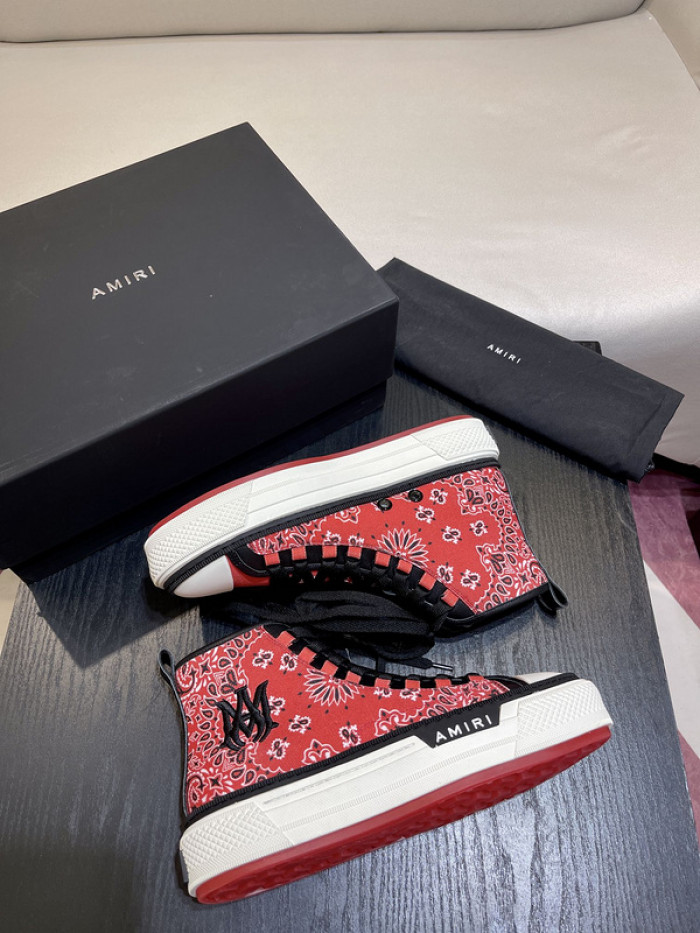 AM1R1 SNEAKER