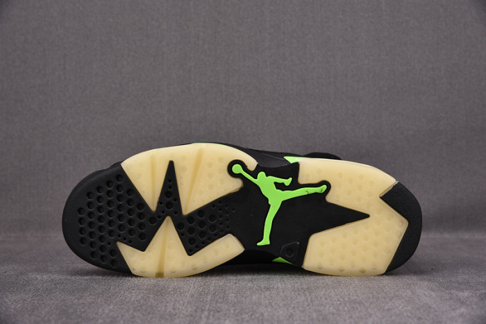 AIR JORDAN 6 RETRO 