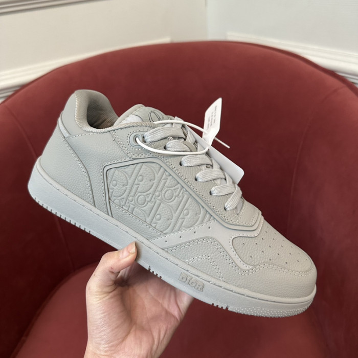 D10R B27 LOW SNEAKER
