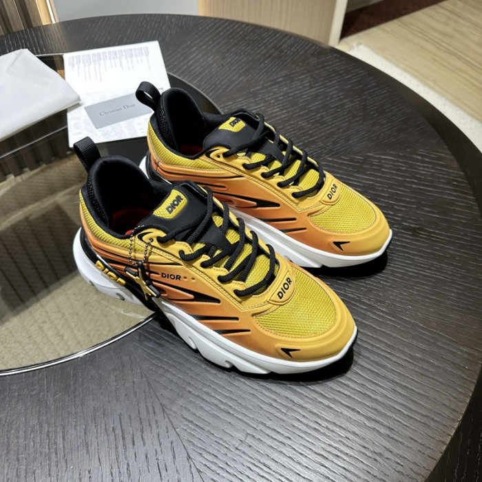 D10R B44 SNEAKER