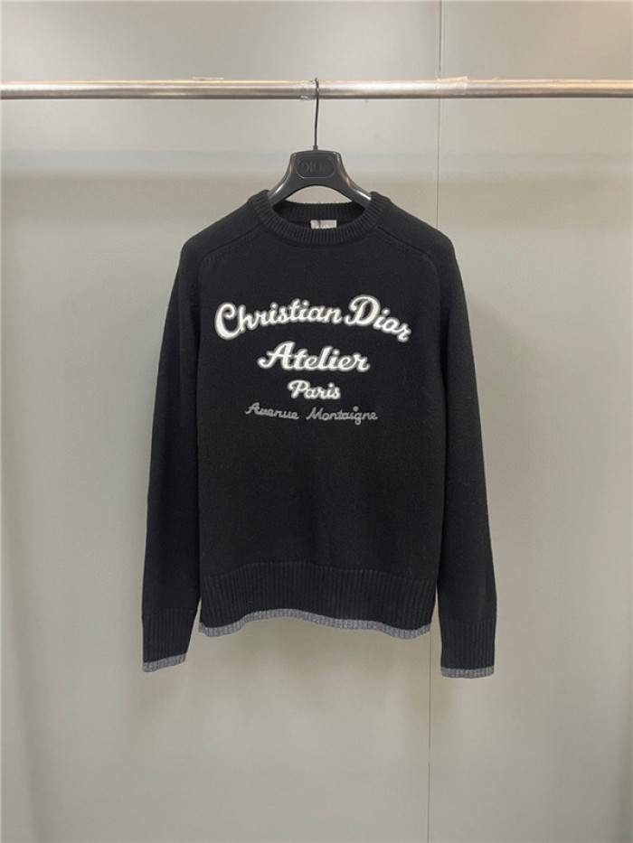 D10R SWEATER
