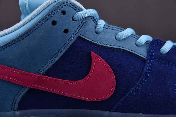 Run The Jewels x Nike Dunk SB Low DO9404-400