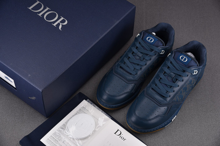 D10R B27 LOW SNEAKER