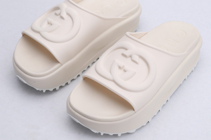 GUI SANDAL