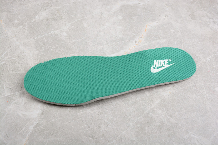 Dunk Low "Green and Gold" FB7173-131