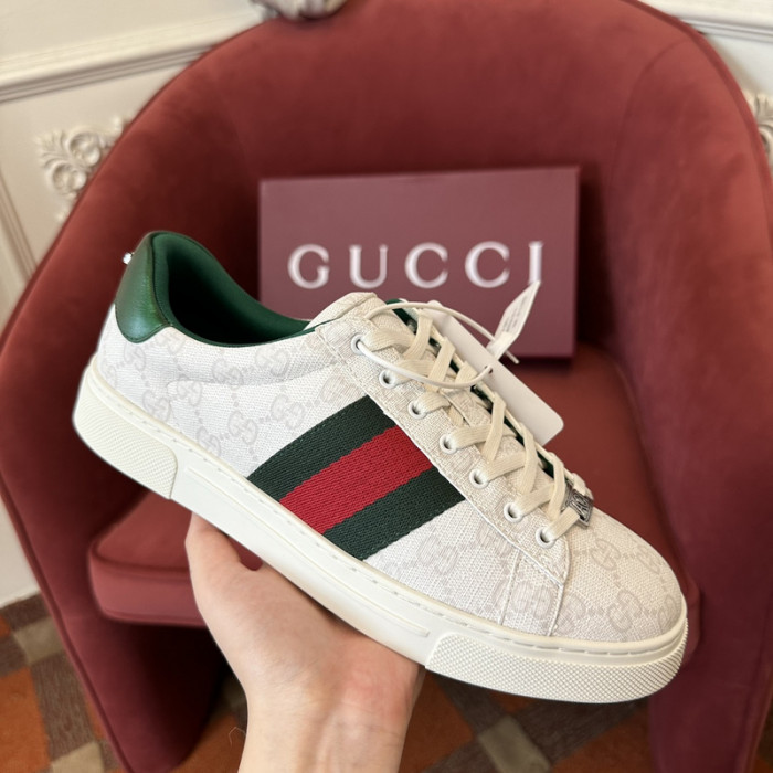 GUI SNEAKER