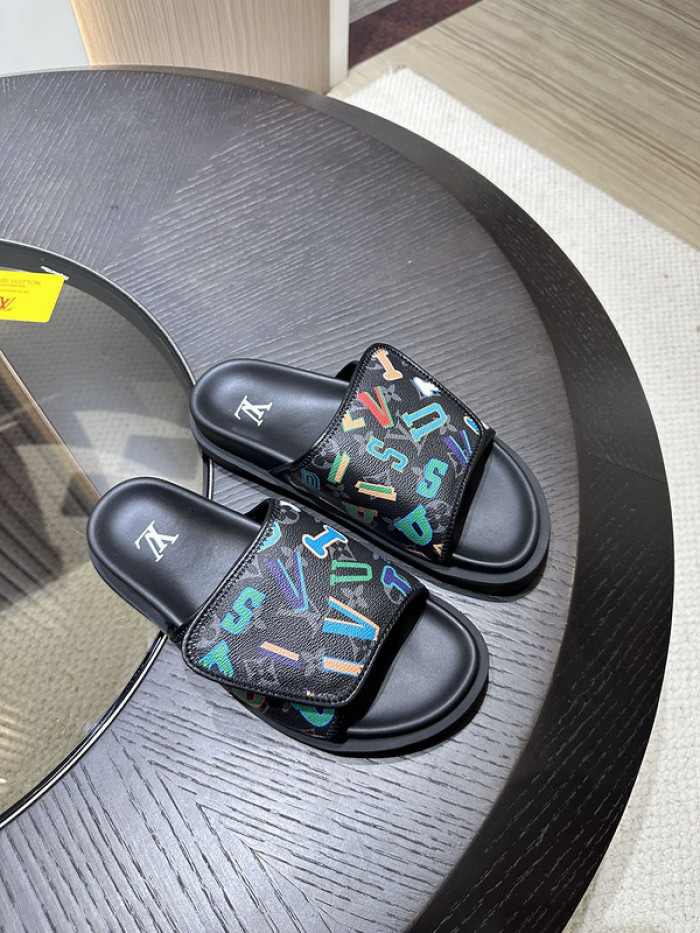 L0VT SANDAL