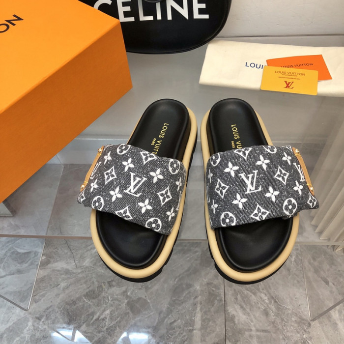 L0VT SANDAL