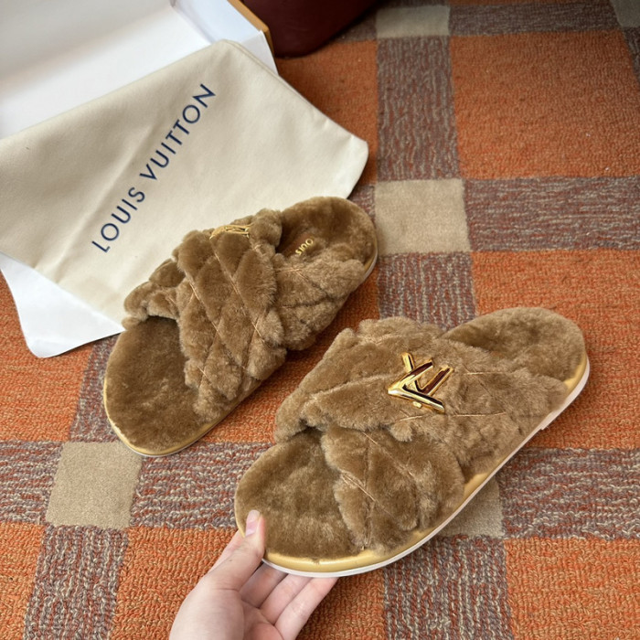 L0VT SANDAL