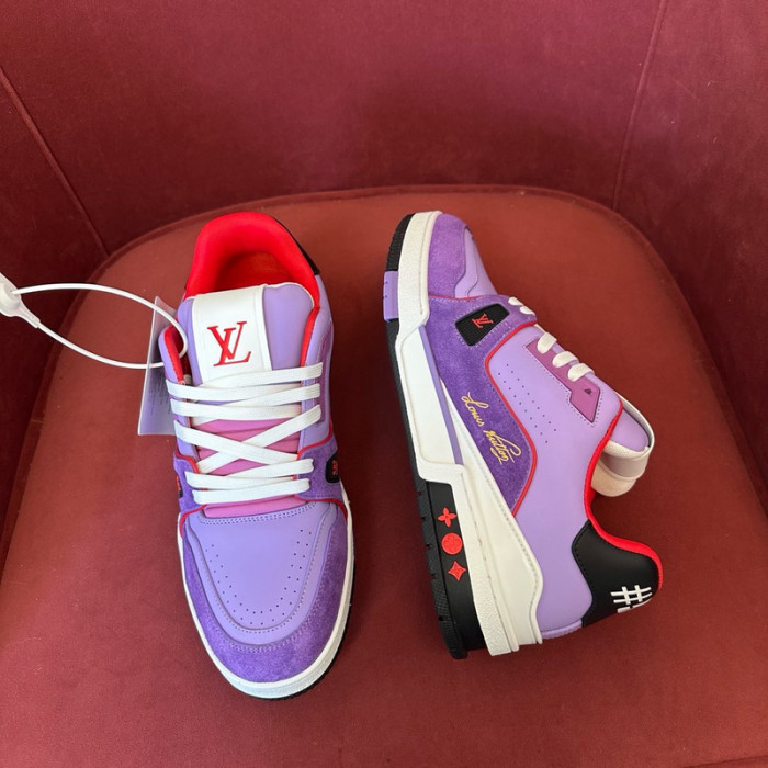 L0VT SNEAKER