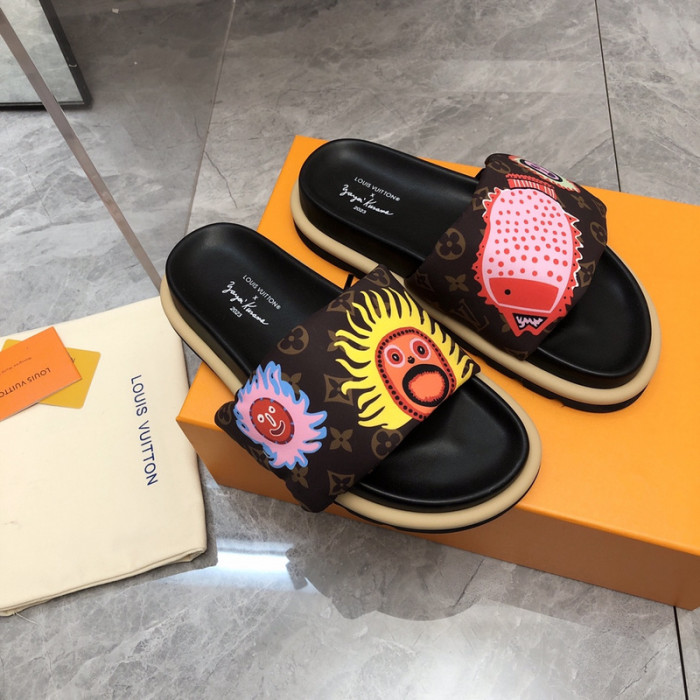 L0VT SANDAL