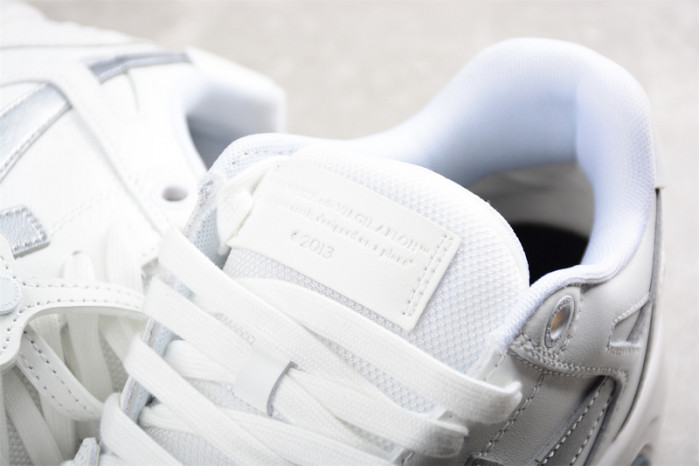 OFW SNEAKER