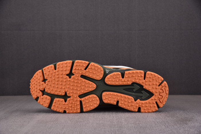 OFW SNEAKER