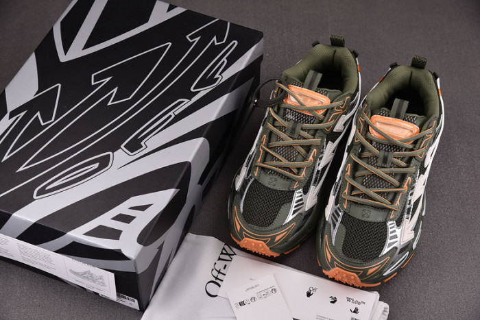 OFW SNEAKER