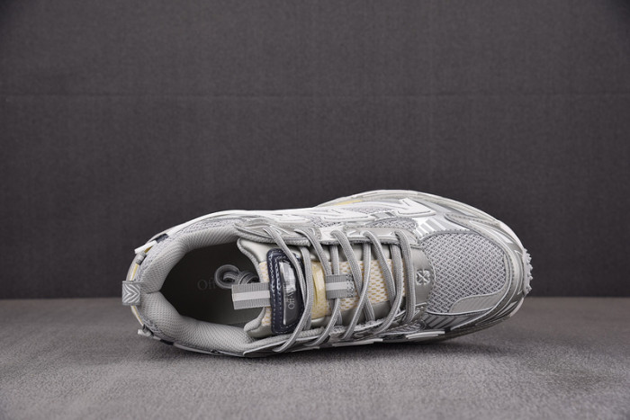 OFW SNEAKER