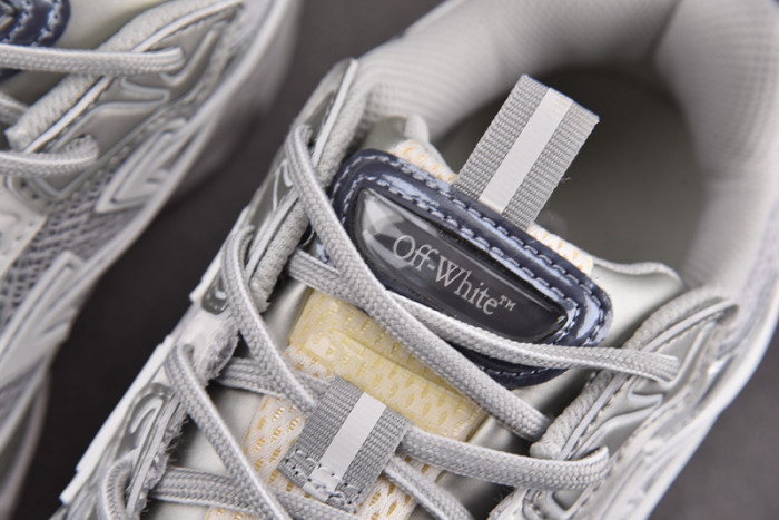 OFW SNEAKER