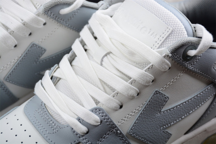 OFW SNEAKER