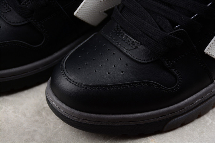 OFW SNEAKER