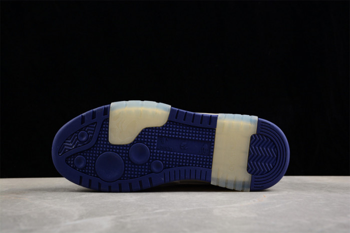 OFW SNEAKER