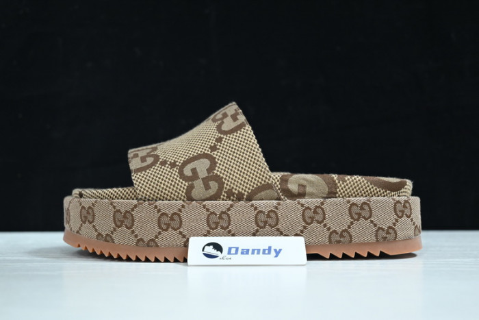 GUI SANDAL