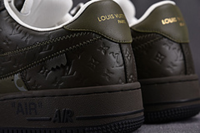 Nike Air Force 1